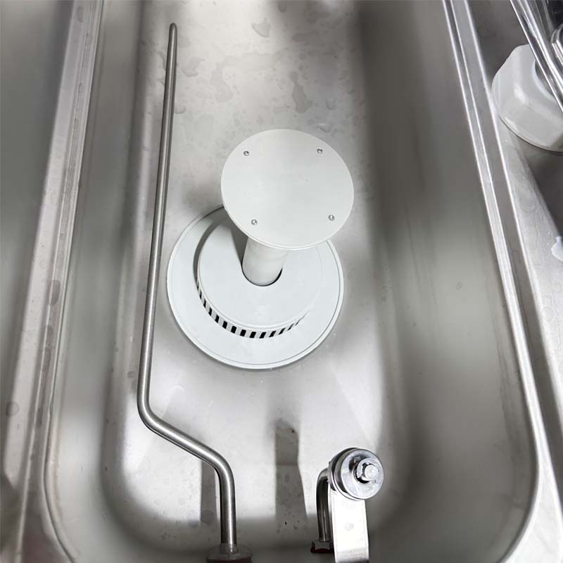 avt-may-rua-bat-cong-nghiep-RC15000Sx-5-1 (1)